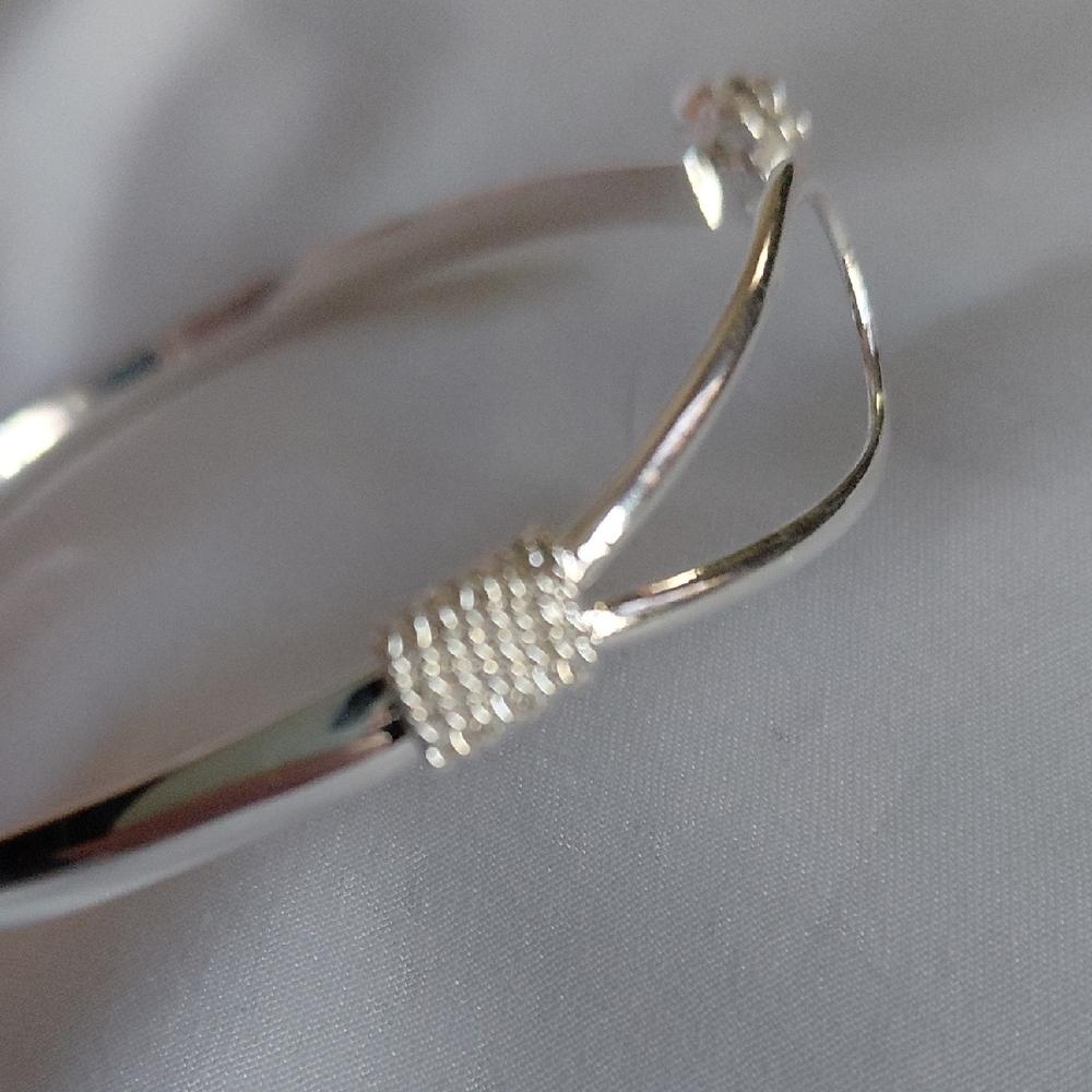 Chic Silver Women's Bracelet - Picture 9 of 9